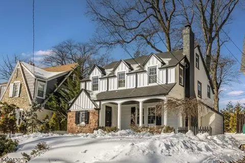 27 Oakridge Rd, West Orange, NJ 07052