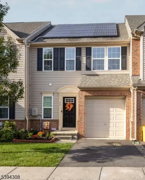 11 Panfili Ln, Trenton, NJ 08610