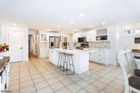 629 Forest Ave, Westfield, NJ 07090 photo 17