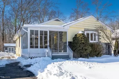 350 Passaic Ave, Stirling, NJ 07980
