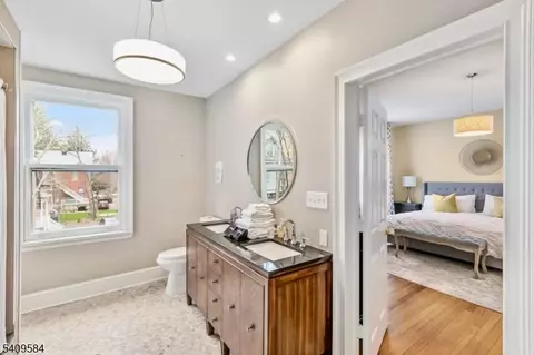 Bath - 957 Central Ave, Plainfield, NJ 07060 photo 1 of 7