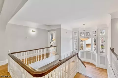 Entry Way - 957 Central Ave, Plainfield, NJ 07060 photo 4 of 9