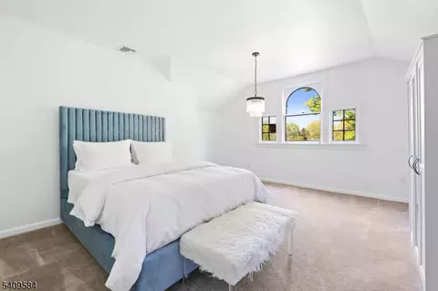 Bedroom - 957 Central Ave, Plainfield, NJ 07060 photo 5 of 9