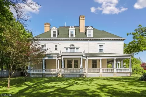 Exterior - 957 Central Ave, Plainfield, NJ 07060 photo 4 of 7