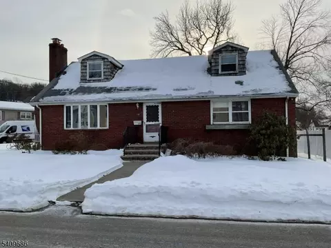 45 River Blvd, Little Falls Twp, NJ 07424