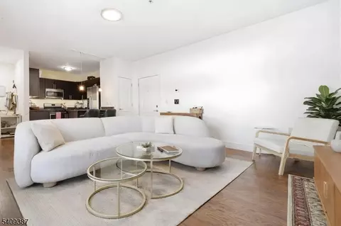 105-107 Broad Sst, Newark, NJ 07104
