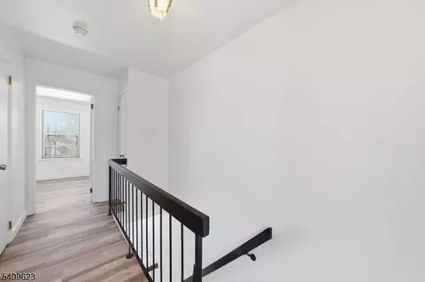 303 Maplecrest Rd, Edison, NJ 08820 photo 31