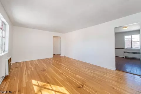 77 Troy Dr # B, Springfield, NJ 07081 photo 5