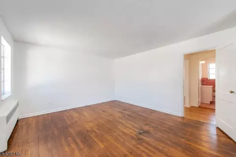 77 Troy Dr # B, Springfield, NJ 07081 photo 9
