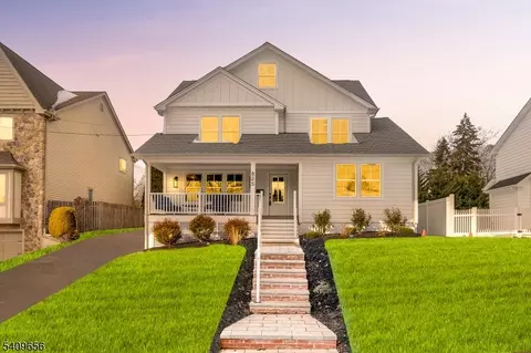 825 Grant Ave, Westfield, NJ 07090