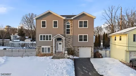 18 Boyd Ter, Kenilworth, NJ 07033
