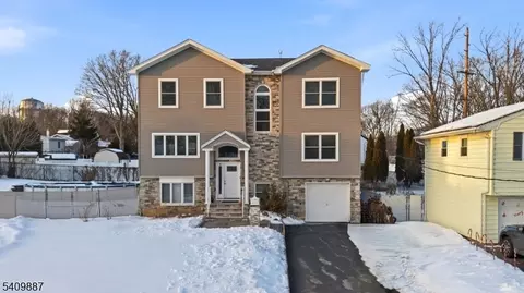 18 Boyd Ter, Kenilworth, NJ 07033