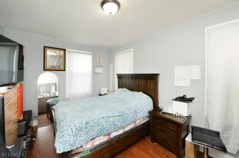 Bedroom - 135 Scheerer Ave, Newark, NJ 07112 photo 1 of 6