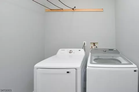 Other - 135 Scheerer Ave, Newark, NJ 07112 photo 5 of 8