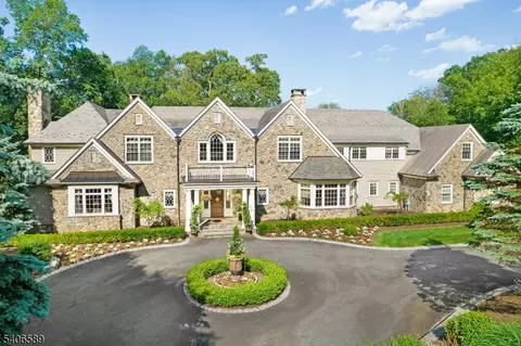 4 Rainetree Rdg, Far Hills, NJ 07931