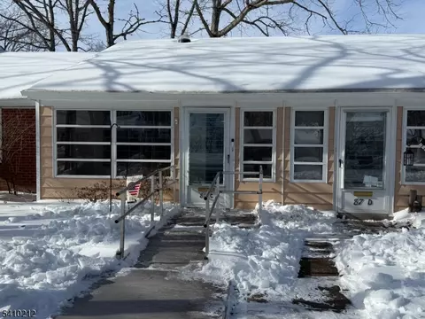 87 Dorchester Dr # C, Lakewood, NJ 08701