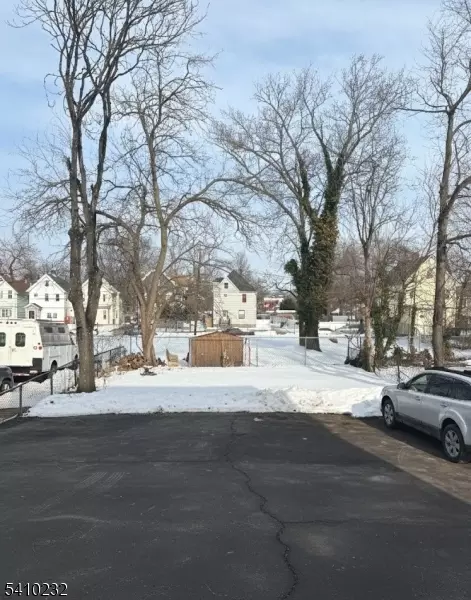 219 Stebbins Pl, Plainfield, NJ 07063 photo 17