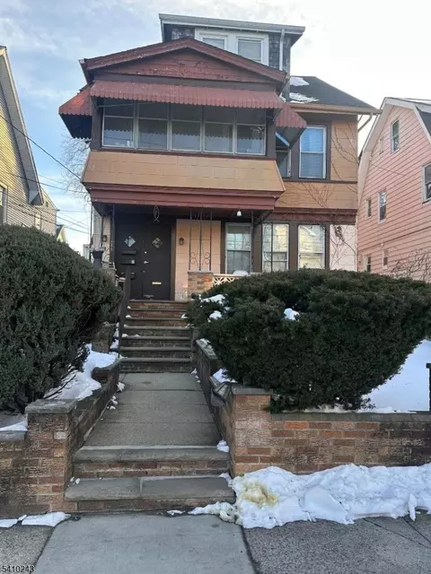 288 Pomona Ave, Newark, NJ 07112