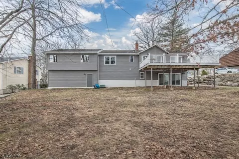 36 Yellow Brick Rd, Wayne, NJ 07470 photo 44