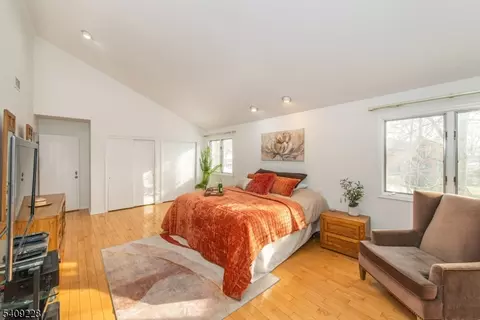36 Yellow Brick Rd, Wayne, NJ 07470 photo 21