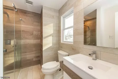 36 Yellow Brick Rd, Wayne, NJ 07470 photo 41