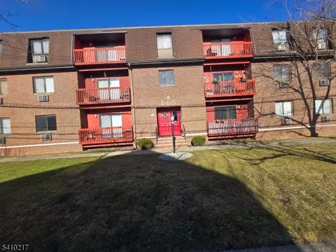 666 Mill St #11, Belleville, NJ 07109