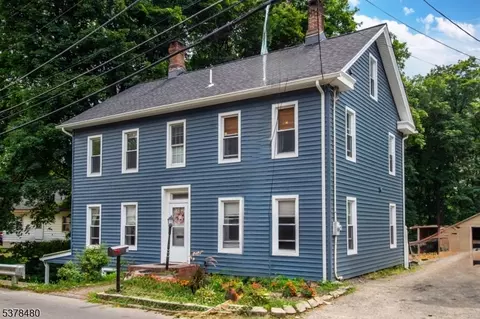 10 Passaic Ave, Ogdensburg, NJ 07439