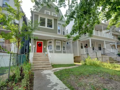 52 Amherst St, East Orange, NJ 07018