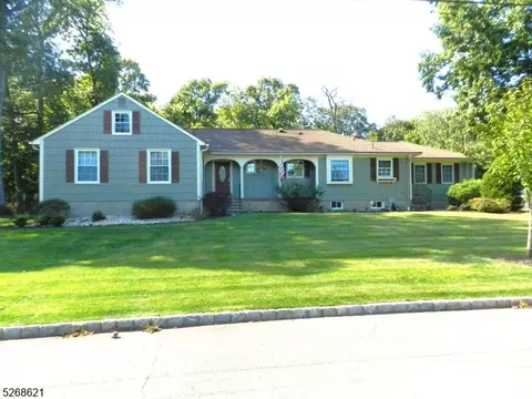 18 Stone Dr, West Orange, NJ 07052