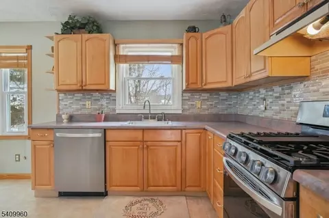 6 Herbert Ln, Hackettstown, NJ 07840 photo 11