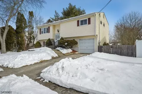 6 Herbert Ln, Hackettstown, NJ 07840 photo 2