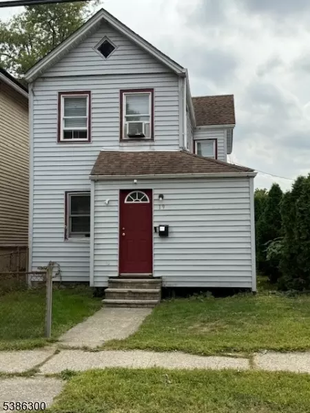 19 William St, Montclair, NJ 07042