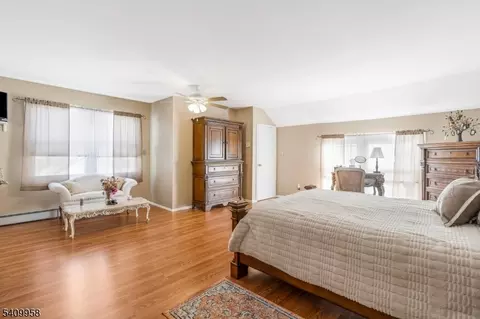 212 Vesper Ave, Middlesex, NJ 08846 photo 20