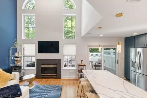 49 Charles Ct, Ocean, NJ 07712