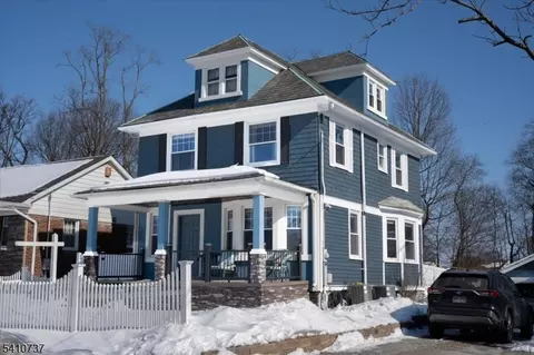 554 Barron Ave, Woodbridge, NJ 07095