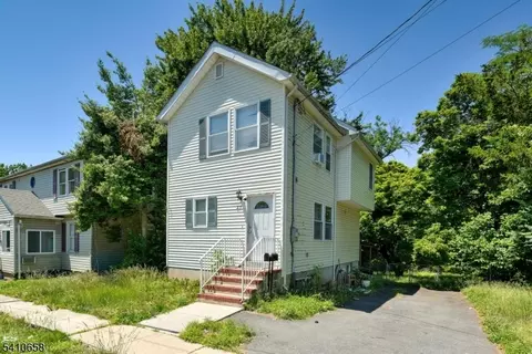 27 Newell Ave, New Brunswick, NJ 08901