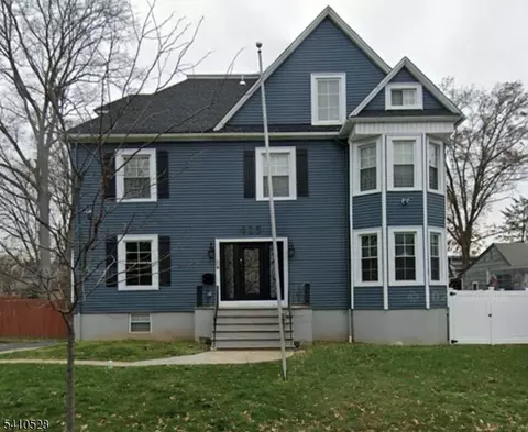 415 E 3rd Ave #3, Roselle, NJ 07203
