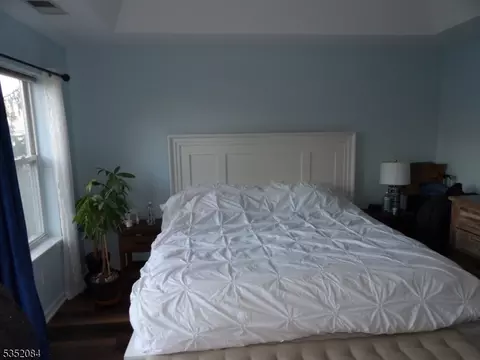 Bedroom - 8717 Brittany Dr, Wayne, NJ 07470 photo 1 of 2