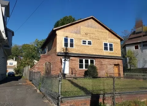 1406 Maple Ave, Hillside, NJ 07205