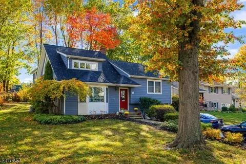 107 Harper Ter, Cedar Grove, NJ 07009