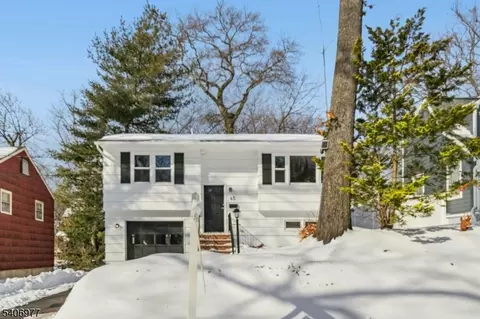 45 Kempshall Ter, Fanwood, NJ 07023