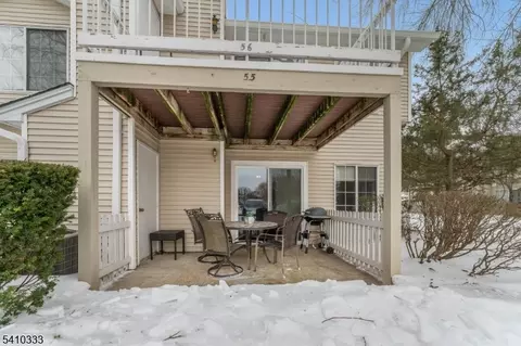 55 Sage Ct, Bedminster, NJ 07921