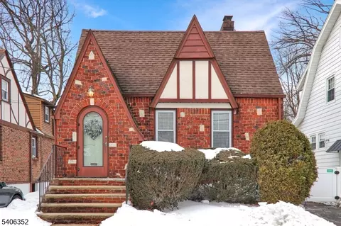 113 Columbia Ave, Cranford, NJ 07016