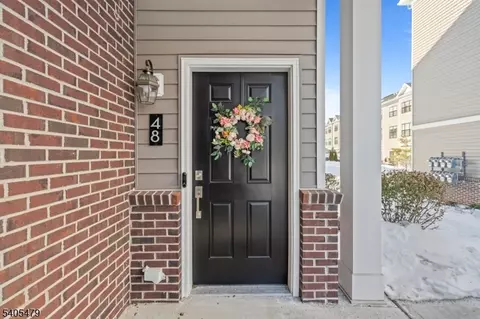 48 Harvest Way, Little Falls, NJ 07424