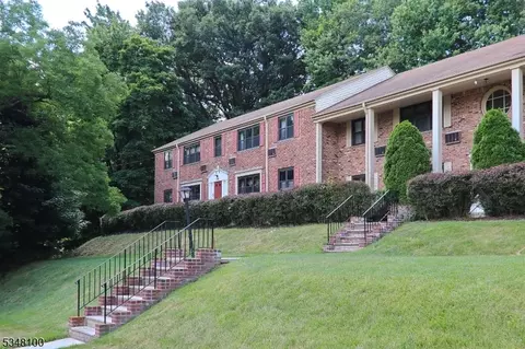 37 A3 Sandra Cir, Westfield Town, NJ 07090