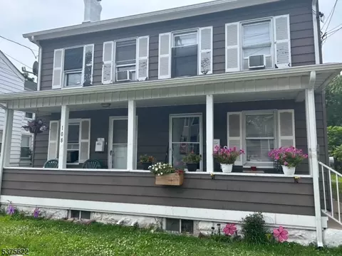 106-108 W Somerset St, Raritan, NJ 08869