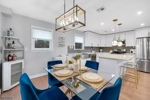 330 W Passaic Ave, Bloomfield, NJ 07003