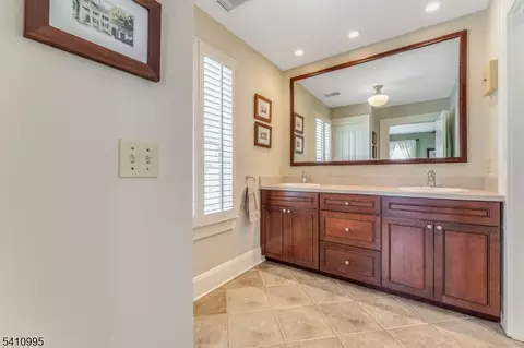 3 New St, Mendham, NJ 07945 photo 24