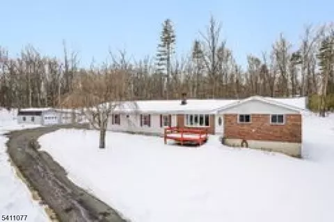 331 Mount Hermon Rd, Blairstown, NJ 07825