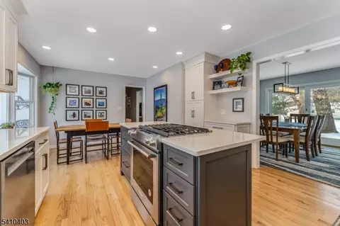40 Dayton Rd, Flemington, NJ 08822